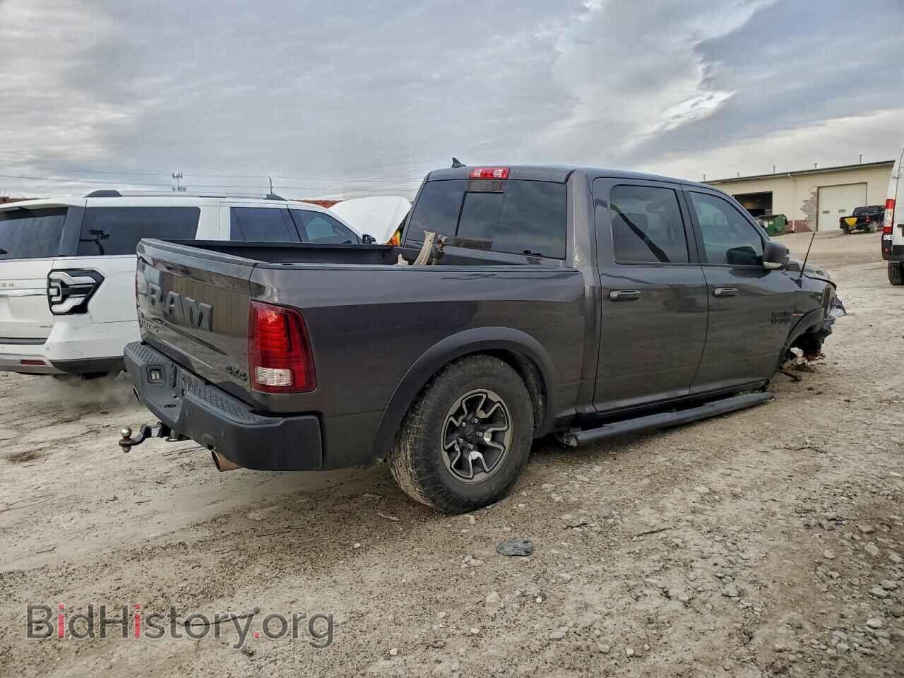 2018 RAM 1500 - VIN: 1C6RR7YT8JS113504 - Фото 3