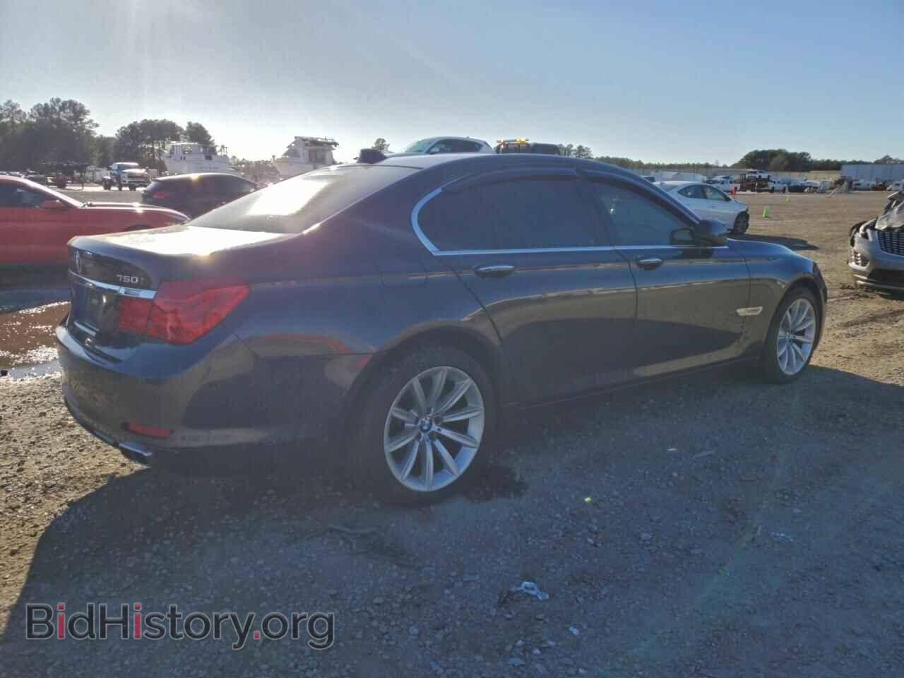 2012 BMW 7 SERIES - VIN: WBAKA8C57CCY37503 - Фото 3