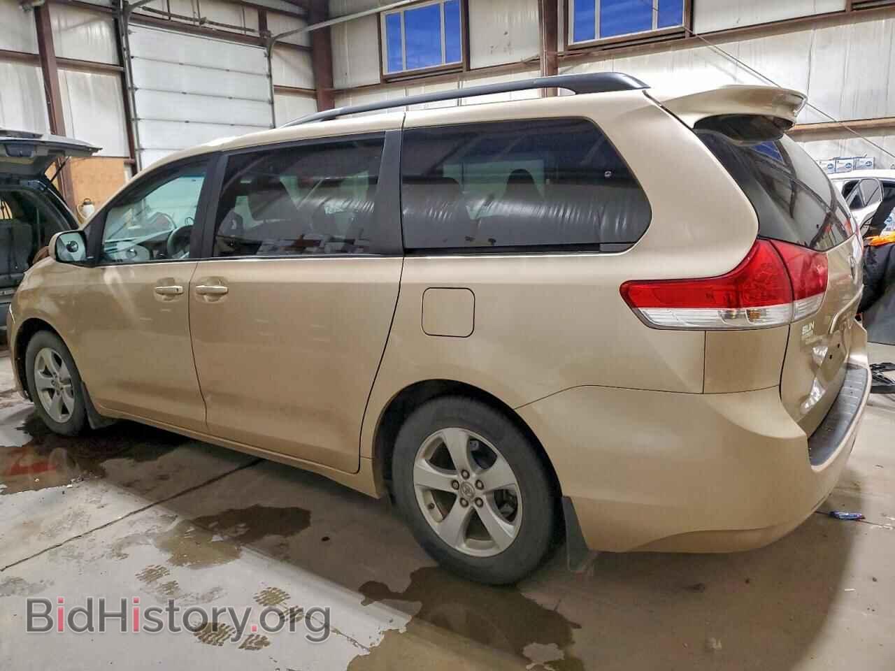 2012 TOYOTA All Models - VIN: 5TDKK3DC7CS212873 - Фото 2