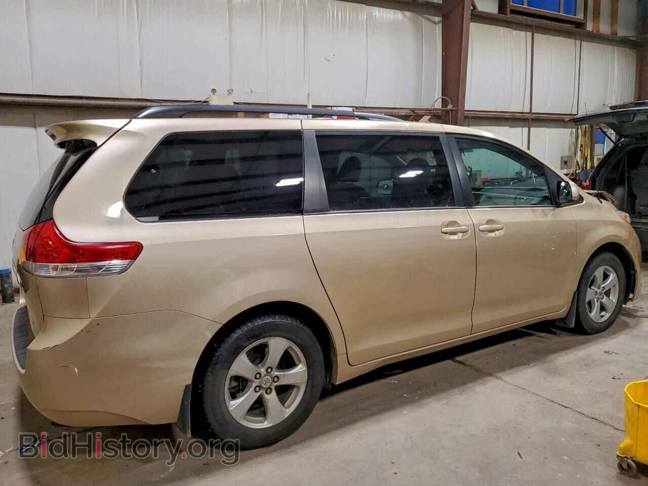 2012 TOYOTA All Models - VIN: 5TDKK3DC7CS212873 - Фото 3