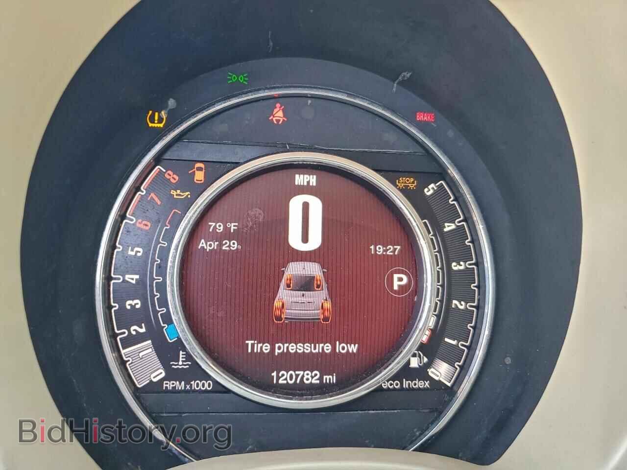 2015 FIAT 500 - VIN: 3C3CFFAR8FT570601 - Фото 9