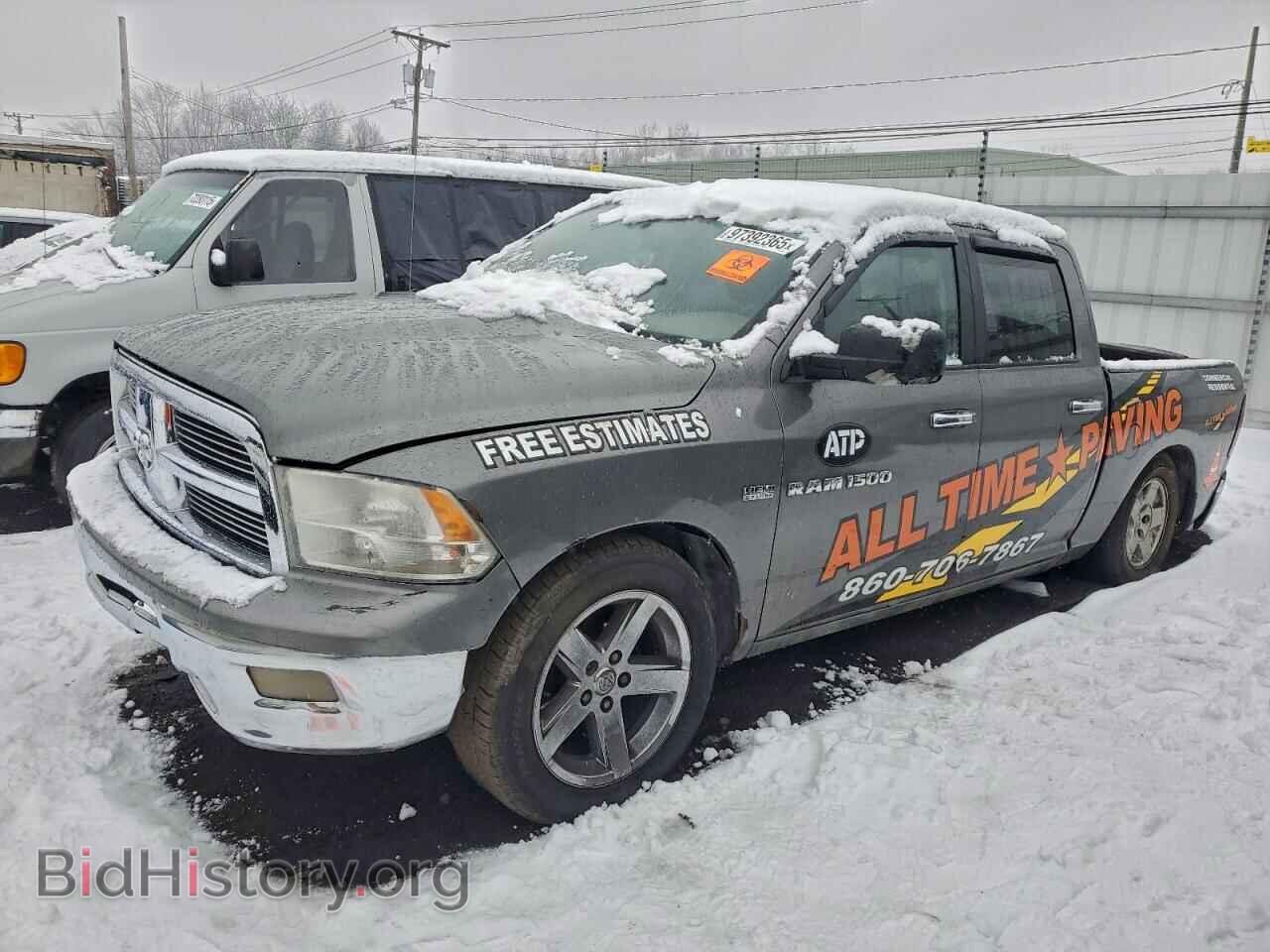 Photo 1D7RV1CT8BS709969 - DODGE All Models 2011