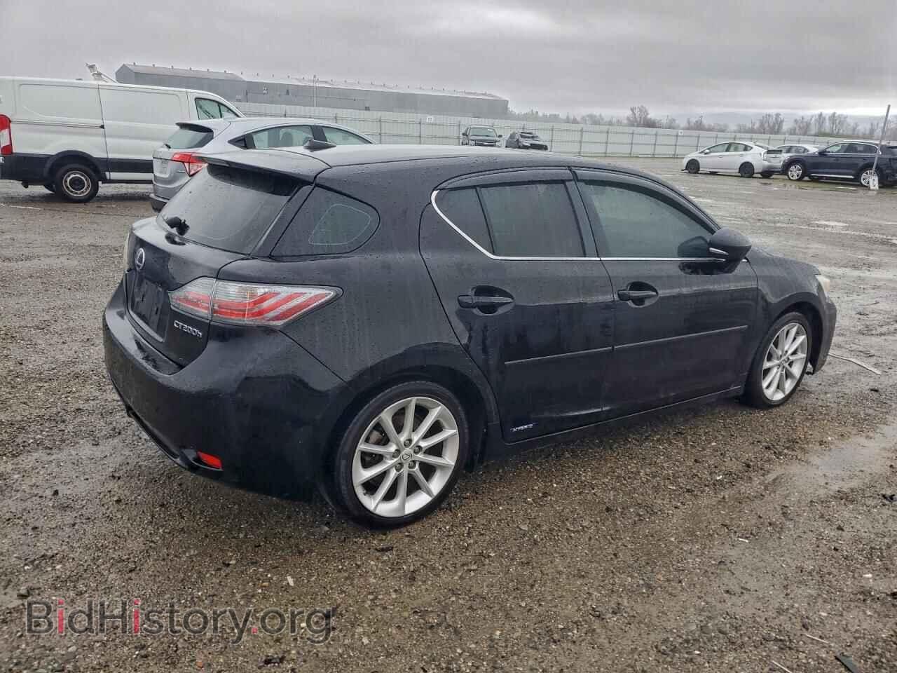 2011 LEXUS CT 200 - VIN: JTHKD5BH1B2046326 - Photo 3