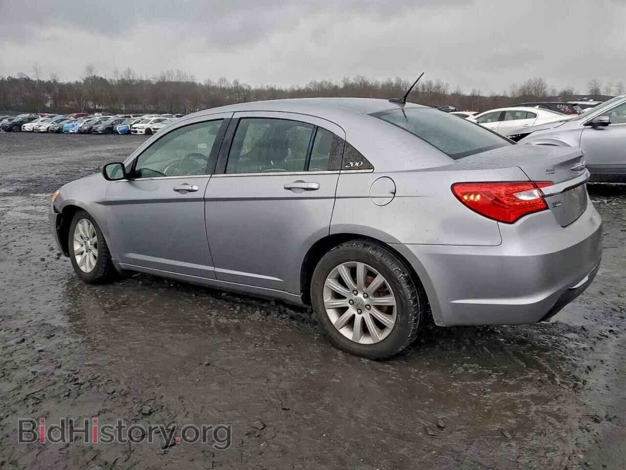 2013 CHRYSLER 200 - VIN: 1C3CCBBG7DN731628 - Фото 2