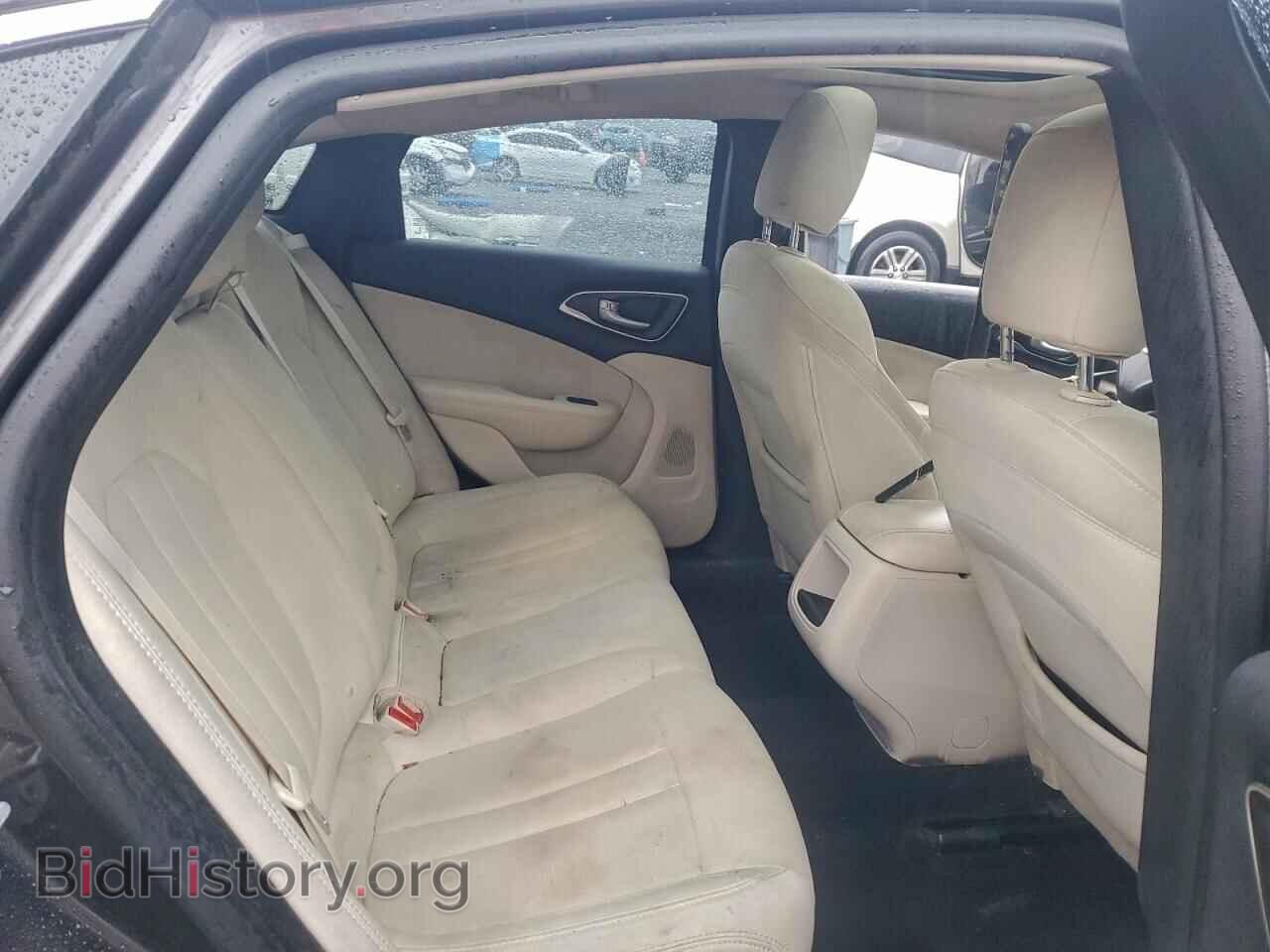 2016 CHRYSLER 200 - VIN: 1C3CCCAB3GN174037 - Фото 10