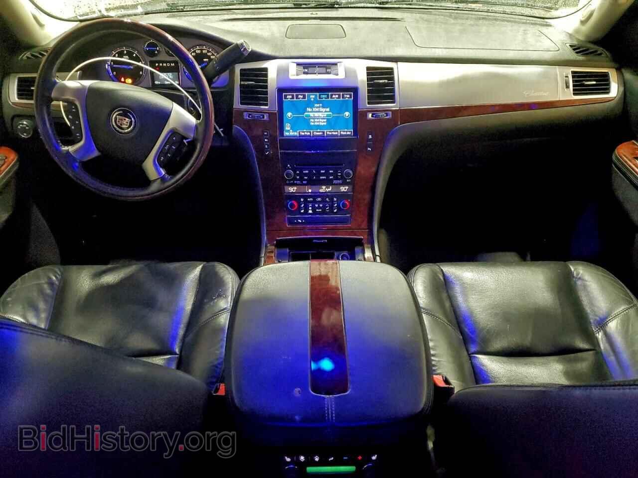 2011 CADILLAC ESCALADE - VIN: 1GYS4BEF5BR294705 - Фото 8