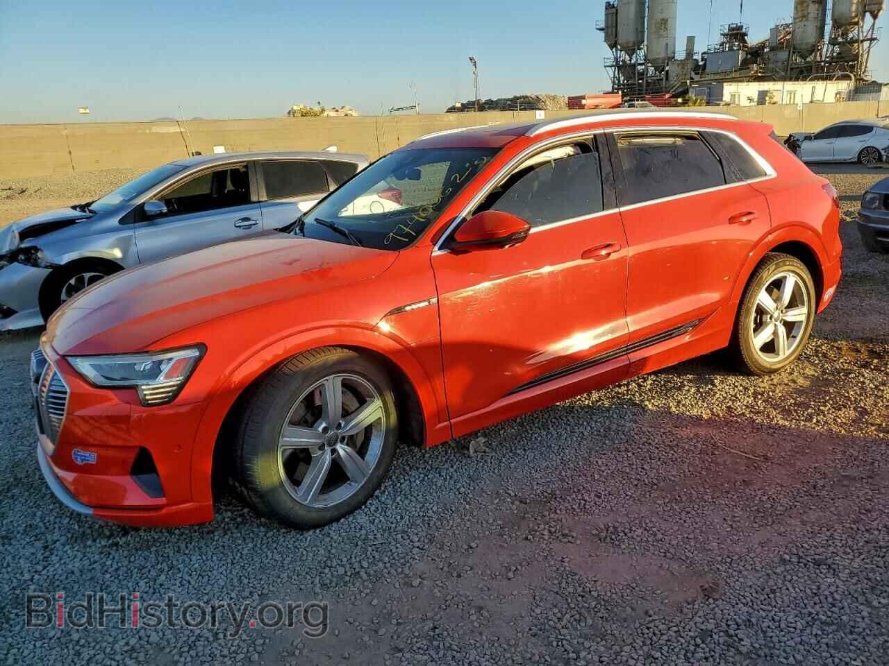 Фотография WA1LAAGE2KB014503 - AUDI E-TRON 2019