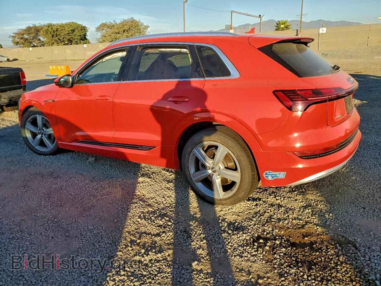 2019 AUDI E-TRON - VIN: WA1LAAGE2KB014503 - Фото 2