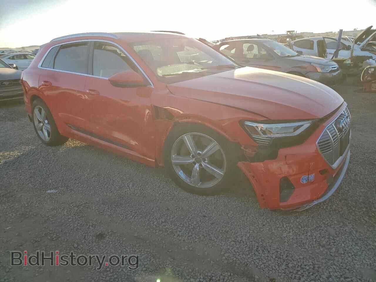 2019 AUDI E-TRON - VIN: WA1LAAGE2KB014503 - Фото 4