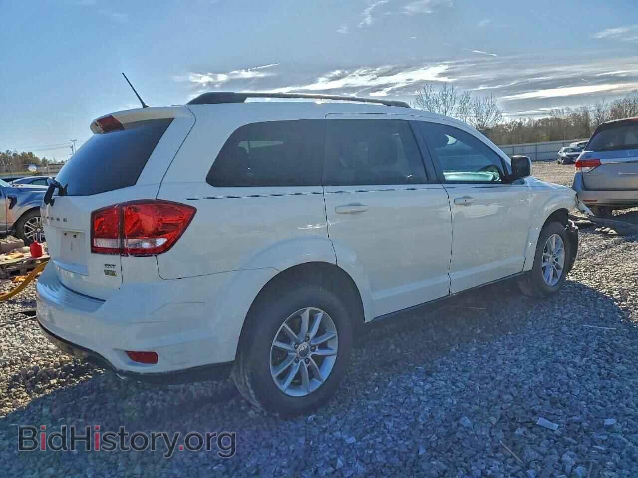 2017 DODGE JOURNEY - VIN: 3C4PDCBG0HT573042 - Фото 3