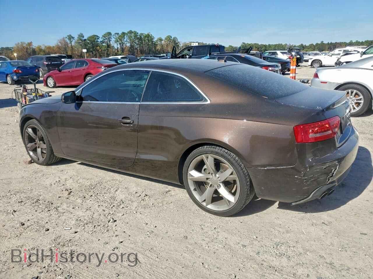 2011 AUDI A5 - VIN: WAULFAFR6BA045588 - Photo 2