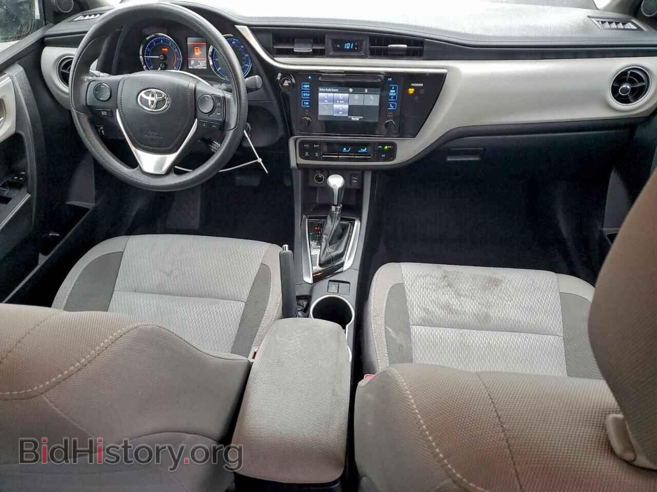 2017 TOYOTA COROLLA - VIN: 2T1BURHE0HC849628 - Фото 8