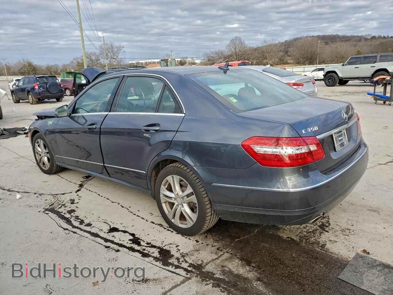 2011 MERCEDES-BENZ E-CLASS - VIN: WDDHF8HB4BA442644 - Фото 2