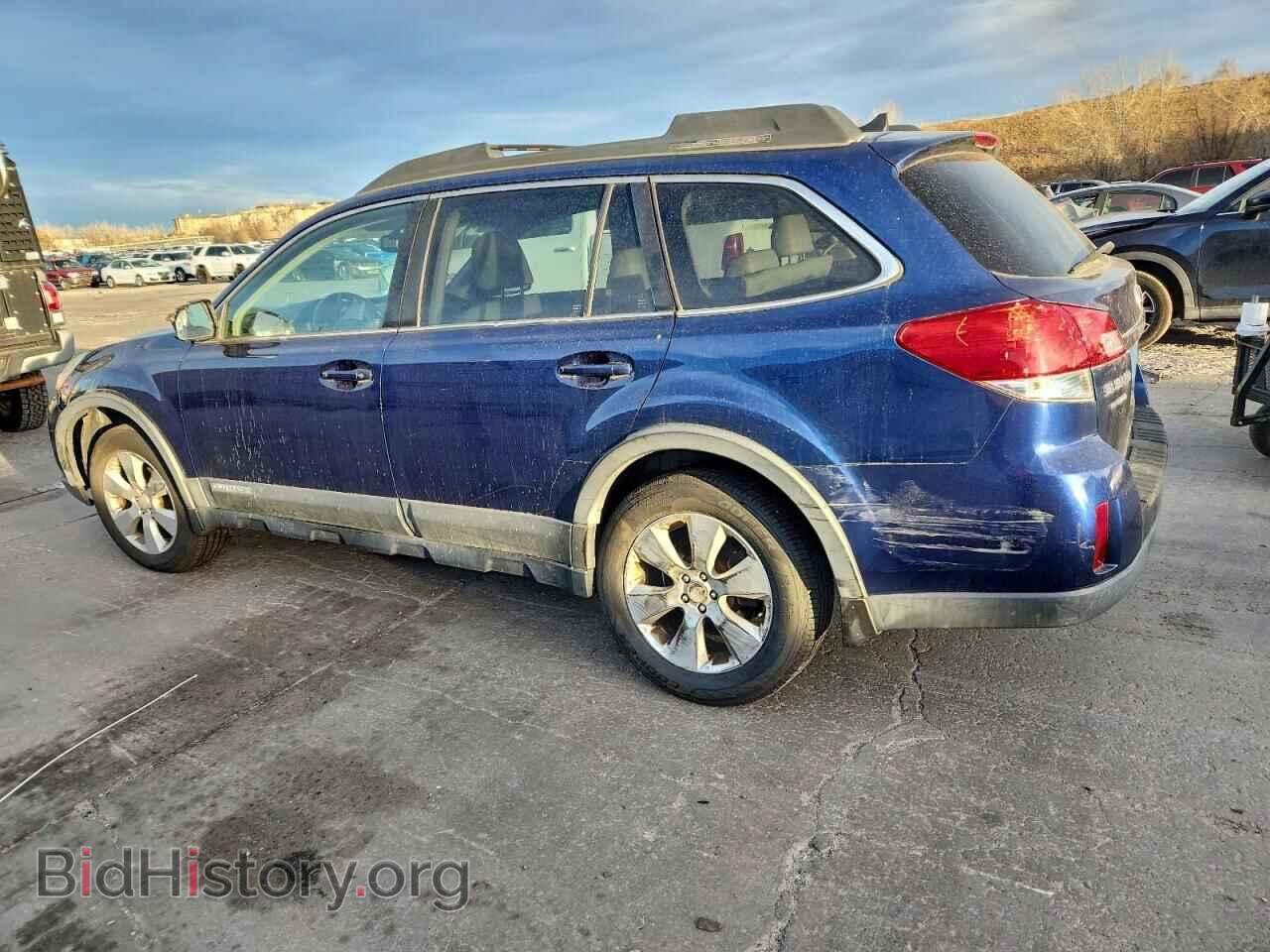 2011 SUBARU OUTBACK - VIN: 4S4BRBKC7B3329177 - Фото 2
