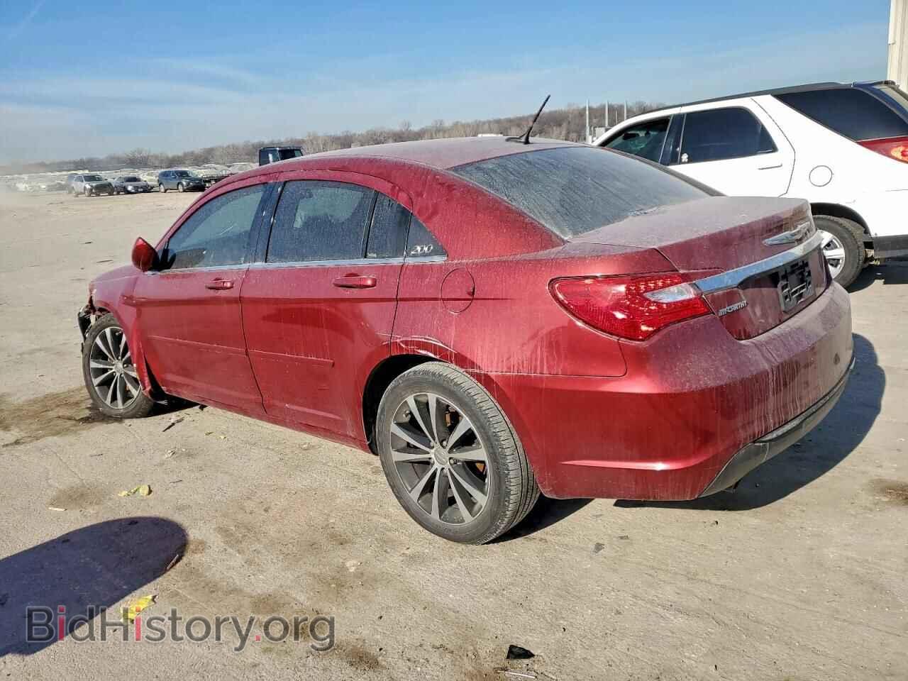 2014 CHRYSLER 200 - VIN: 1C3CCBBG1EN178332 - Фото 2