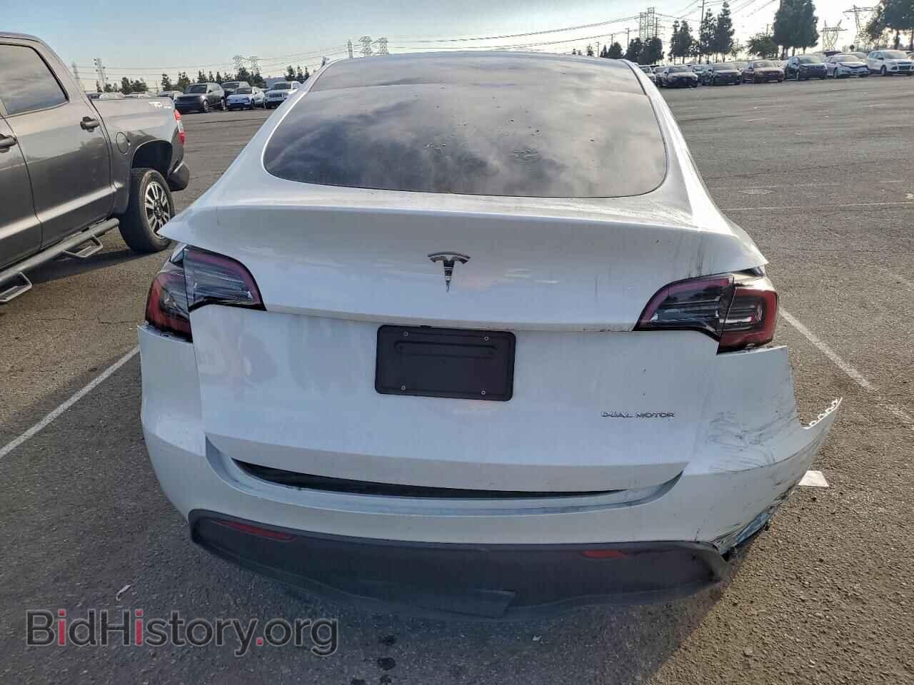 2023 TESLA MODEL Y - VIN: 7SAYGDEE2PF621085 - Фото 6