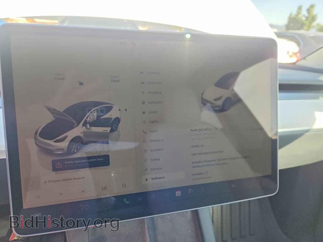 2023 TESLA MODEL Y - VIN: 7SAYGDEE2PF621085 - Фото 9