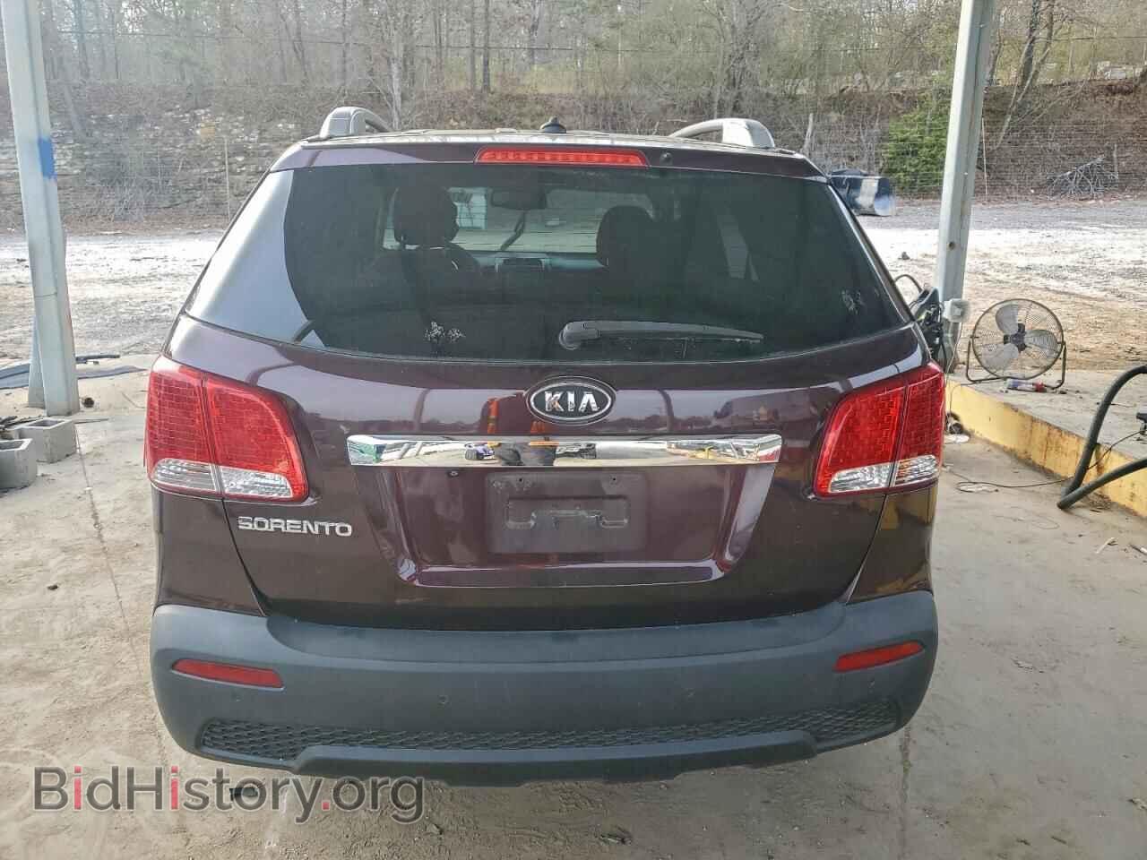 2011 KIA SORENTO - VIN: 5XYKT4A17BG095121 - Фото 6