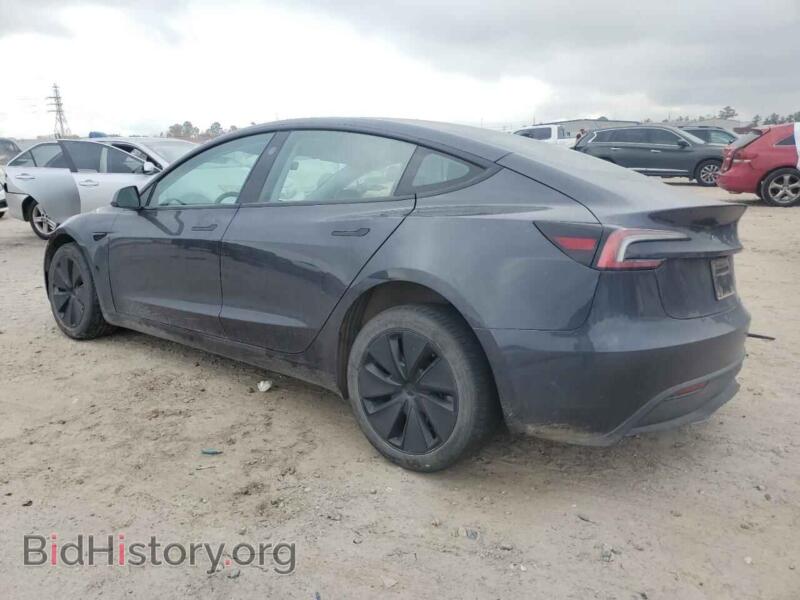 2024 Tesla MODEL 3 (VIN 5YJ3E1EBXRF788430) — фото 2 из 12