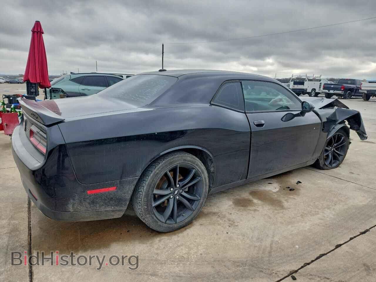2018 DODGE CHALLENGER - VIN: 2C3CDZAG0JH251846 - Фото 3