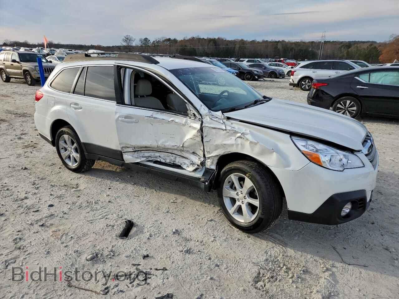 2014 SUBARU OUTBACK - VIN: 4S4BRBCC4E3307849 - Photo 4