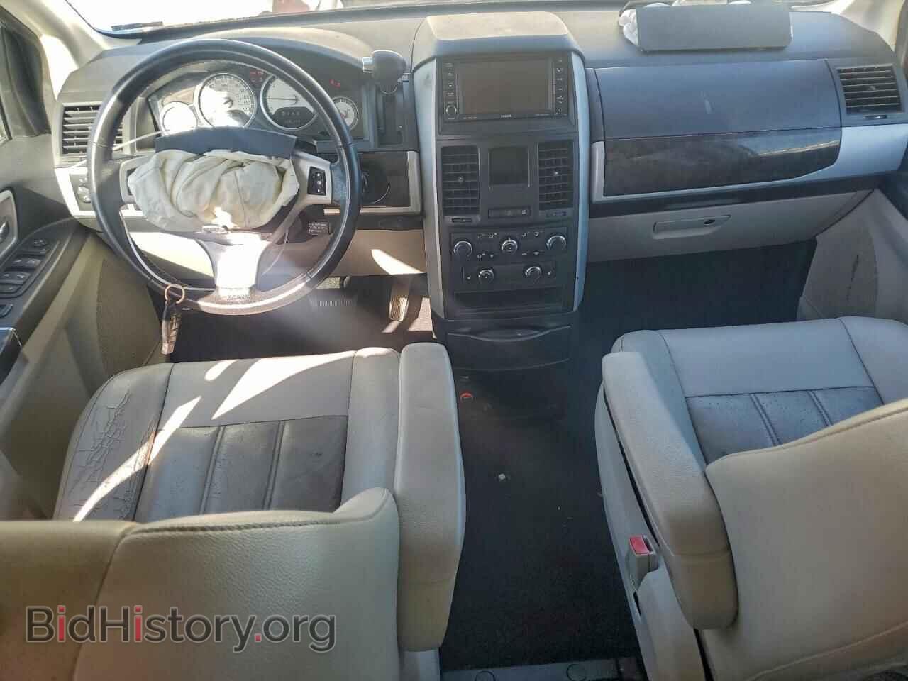 2010 DODGE CARAVAN - VIN: 2D4RN5DX2AR174725 - Фото 8