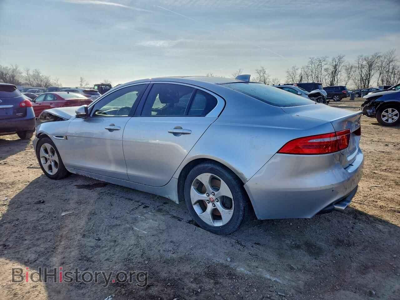2017 JAGUAR XE - VIN: SAJAS4BN2HCP16702 - Фото 2