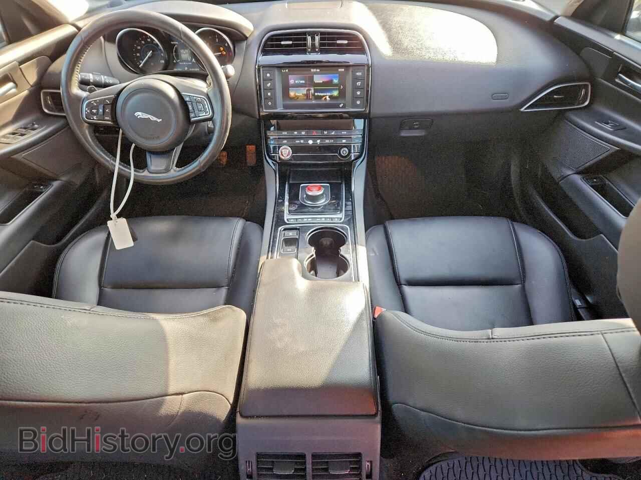 2017 JAGUAR XE - VIN: SAJAS4BN2HCP16702 - Фото 8