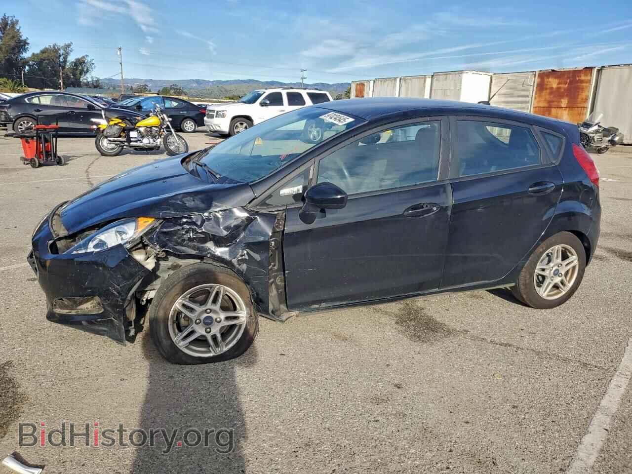 Photo 3FADP4EJ8JM147175 - FORD FIESTA 2018