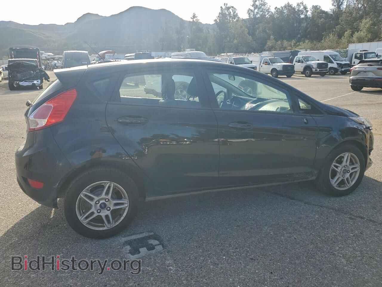 2018 FORD FIESTA - VIN: 3FADP4EJ8JM147175 - Фото 3