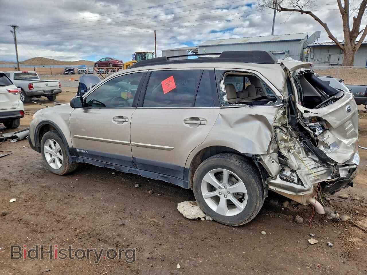 2014 SUBARU OUTBACK - VIN: 4S4BRBAC7E3300512 - Фото 2