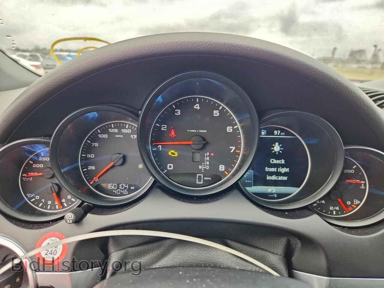 2017 PORSCHE CAYENNE - VIN: WP1AA2A25HKA89608 - Photo 9