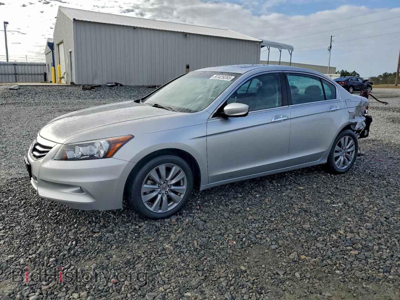 Фотография 1HGCP3F79BA021667 - HONDA ACCORD 2011