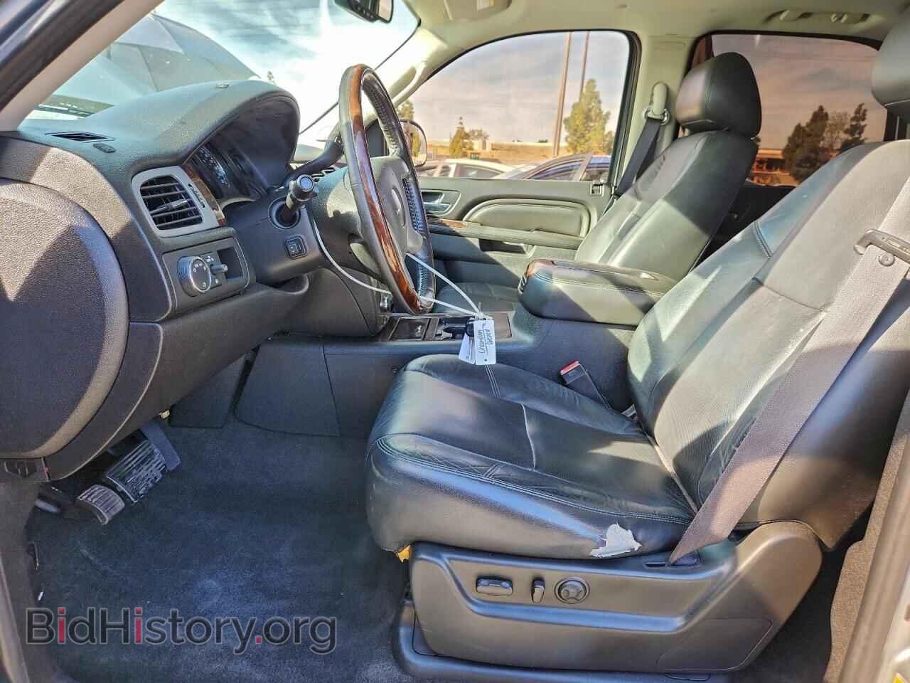 2011 GMC YUKON - VIN: 1GKS2EEF0BR352043 - Photo 7