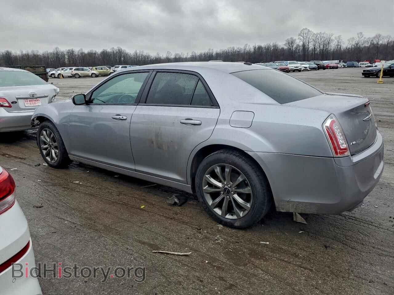 2014 CHRYSLER 300 - VIN: 2C3CCAGG4EH384109 - Фото 2
