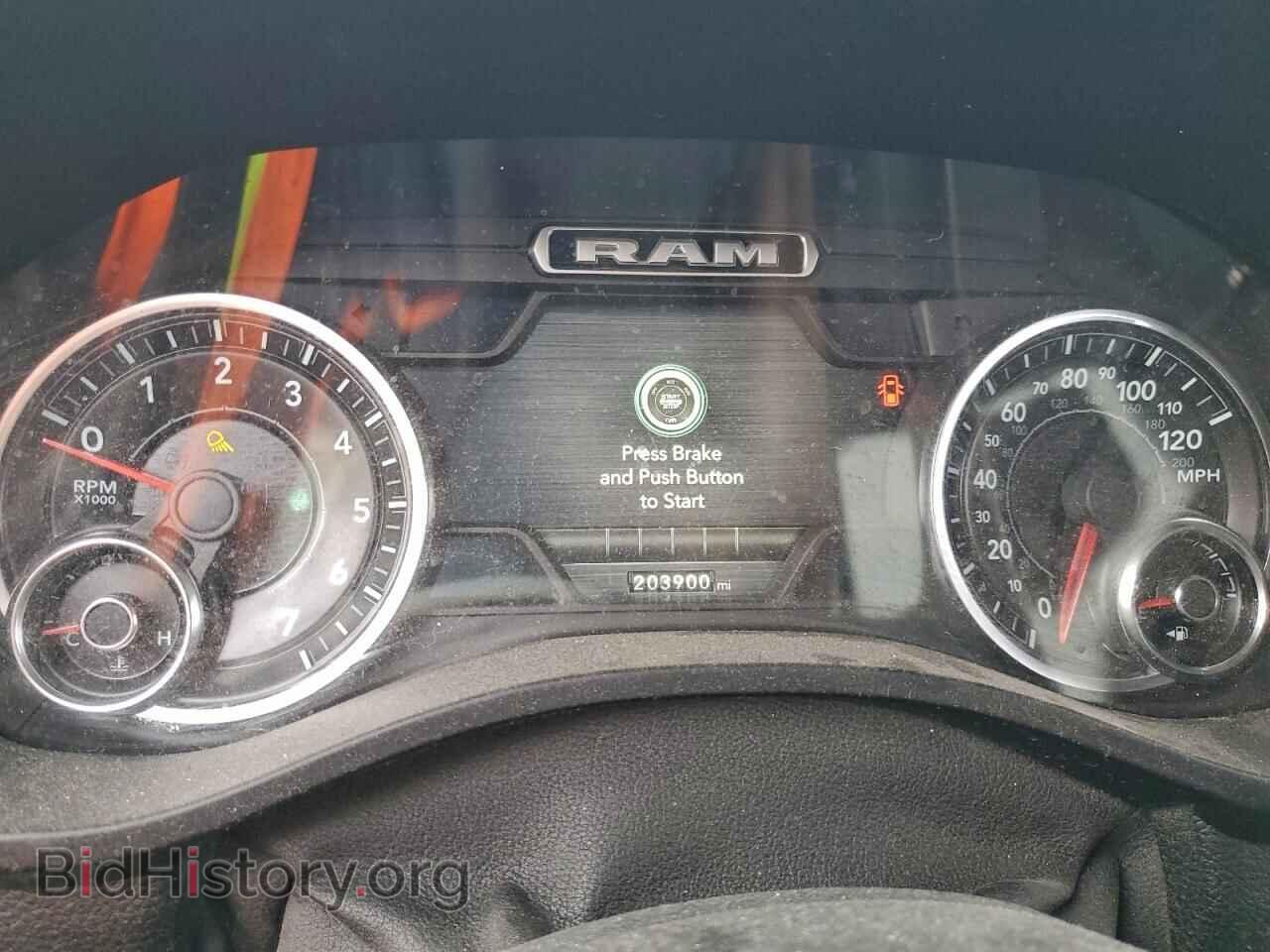 2019 RAM 1500 - VIN: 1C6RREFT5KN769795 - Фото 9