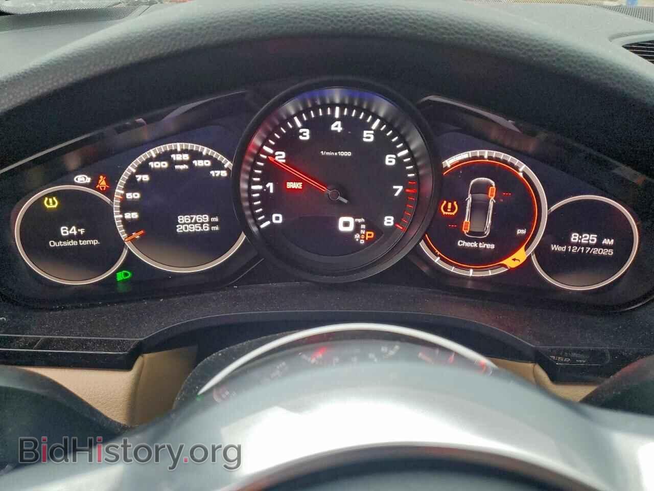2019 PORSCHE CAYENNE - VIN: WP1AA2AY1KDA04411 - Фото 9