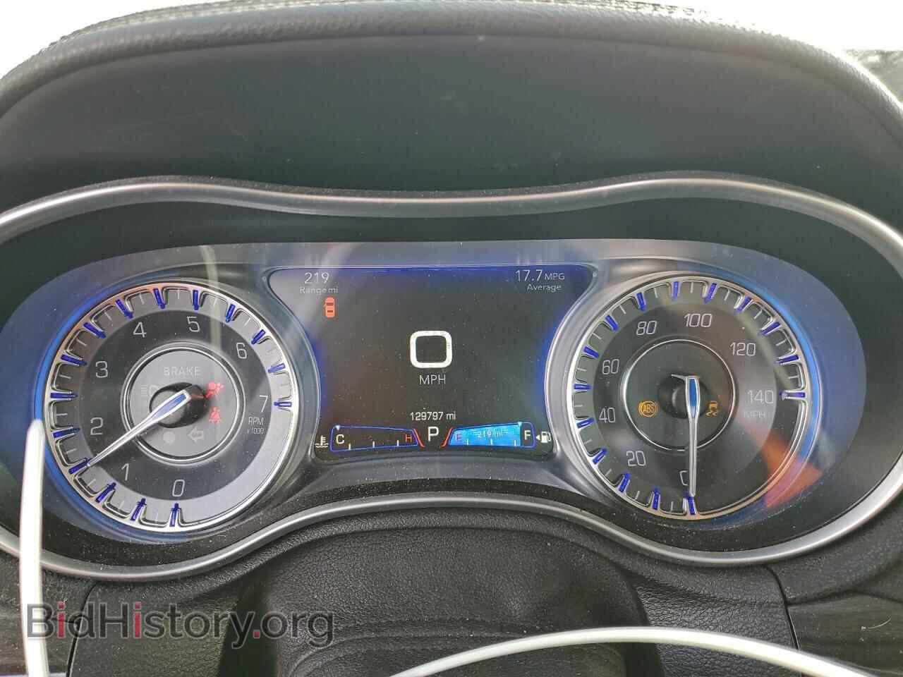 2018 CHRYSLER 300 - VIN: 2C3CCAAG3JH216612 - Фото 9