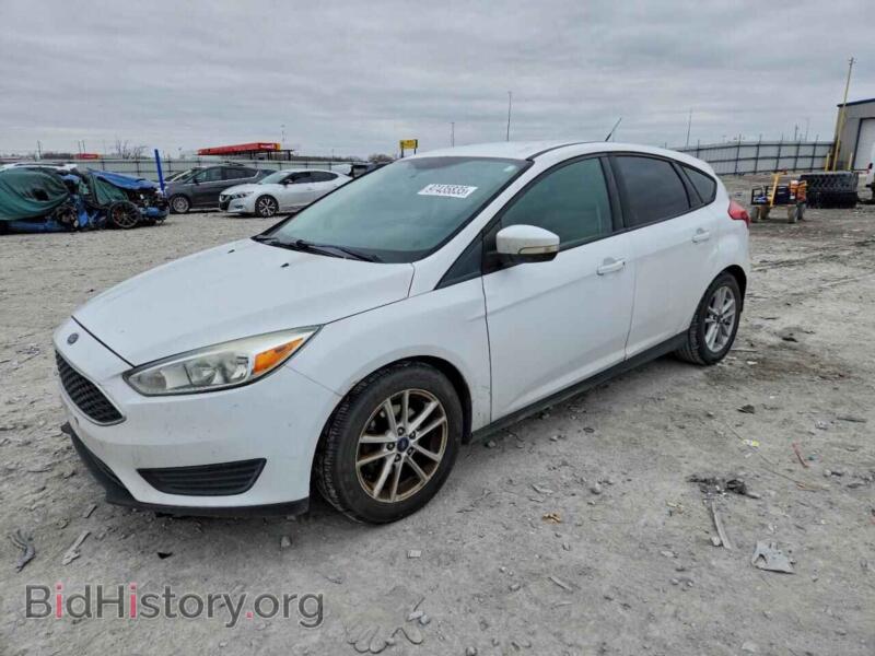 2015 Ford FOCUS SE (VIN 1FADP3K20FL283512) — photo 1 of 14, Copart, damage: front end