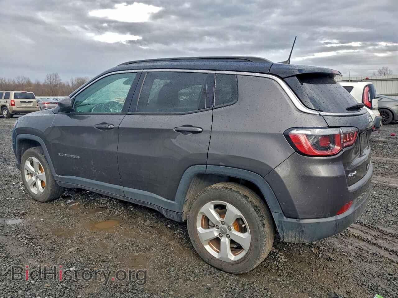 2018 JEEP COMPASS - VIN: 3C4NJDBBXJT161694 - Фото 2