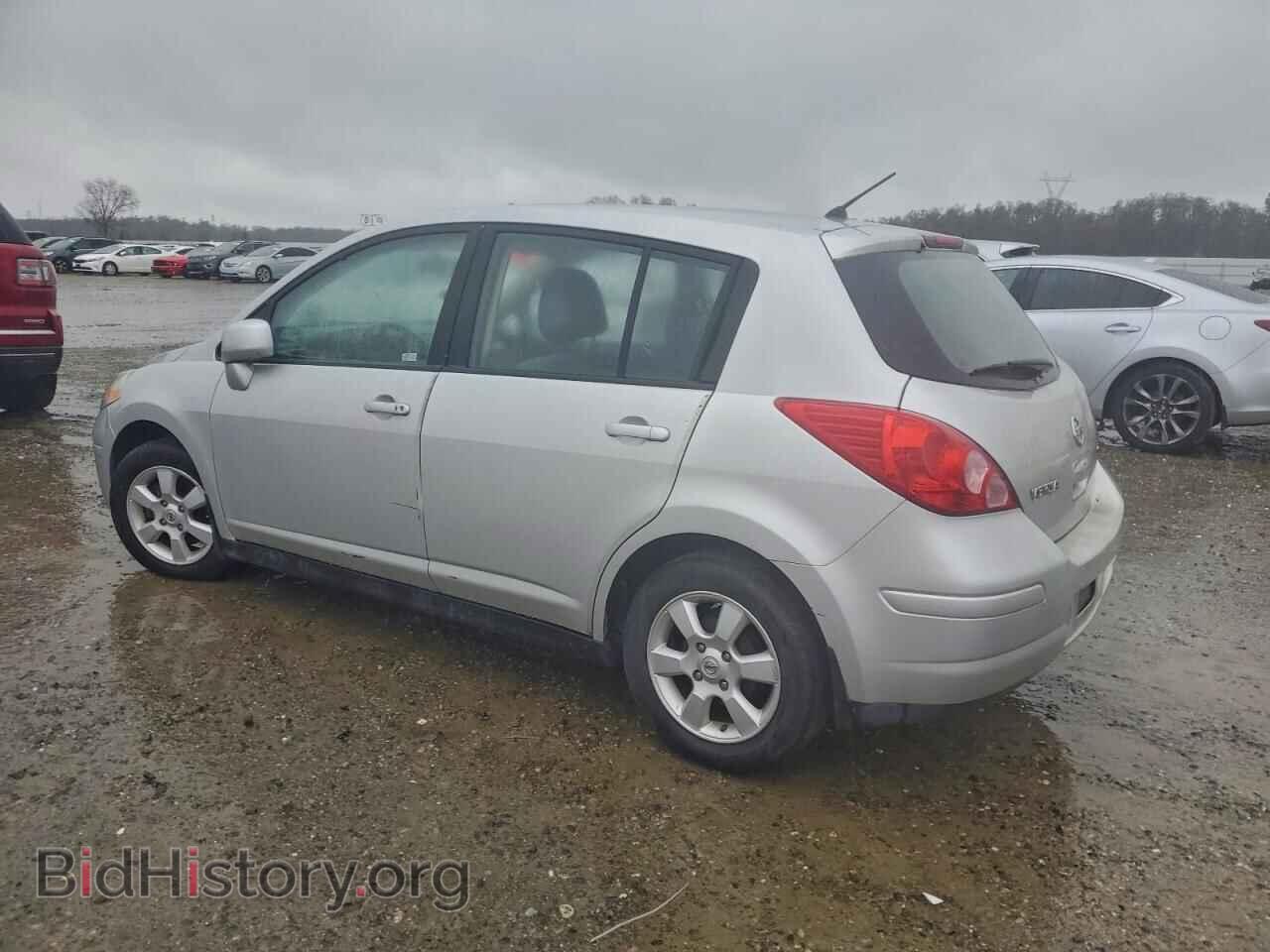 2009 NISSAN VERSA - VIN: 3N1BC13E69L387945 - Фото 2