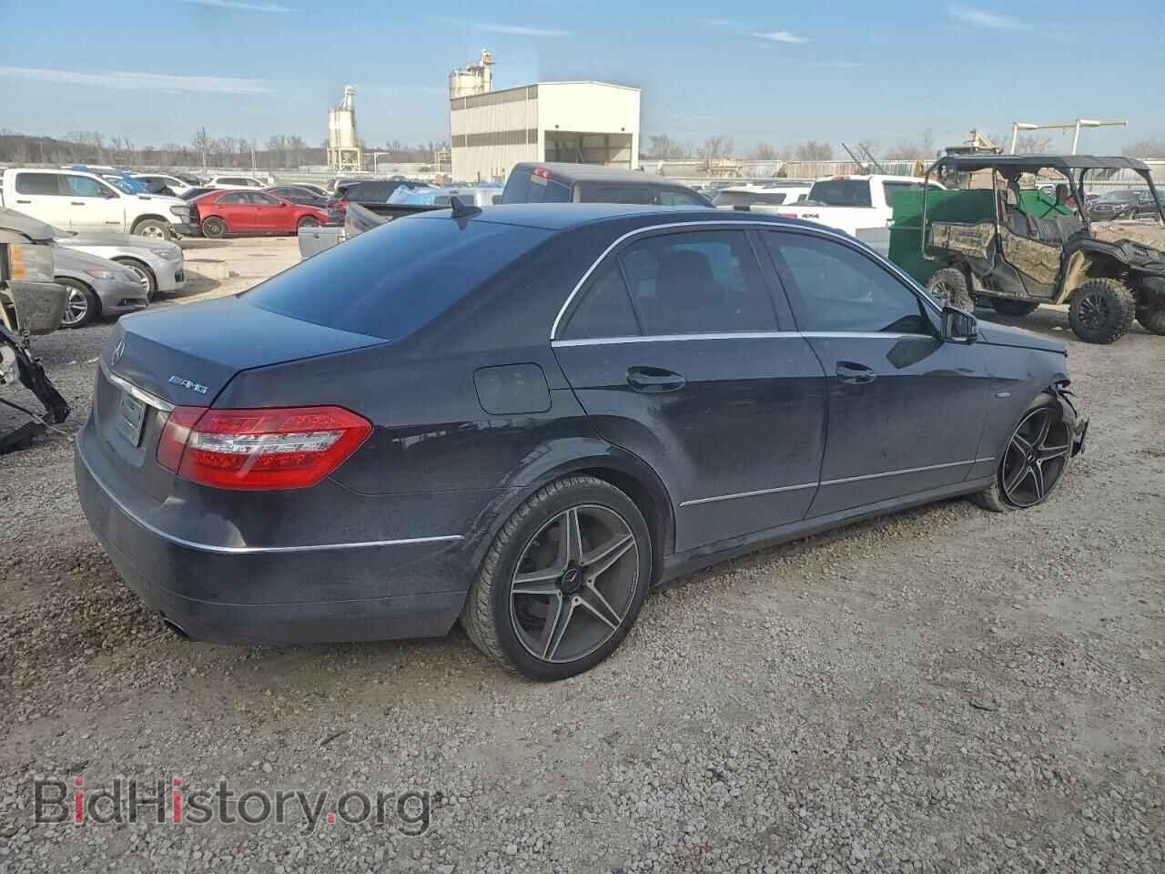 2012 MERCEDES-BENZ E-CLASS - VIN: WDDHF5KB8CA570474 - Фото 3