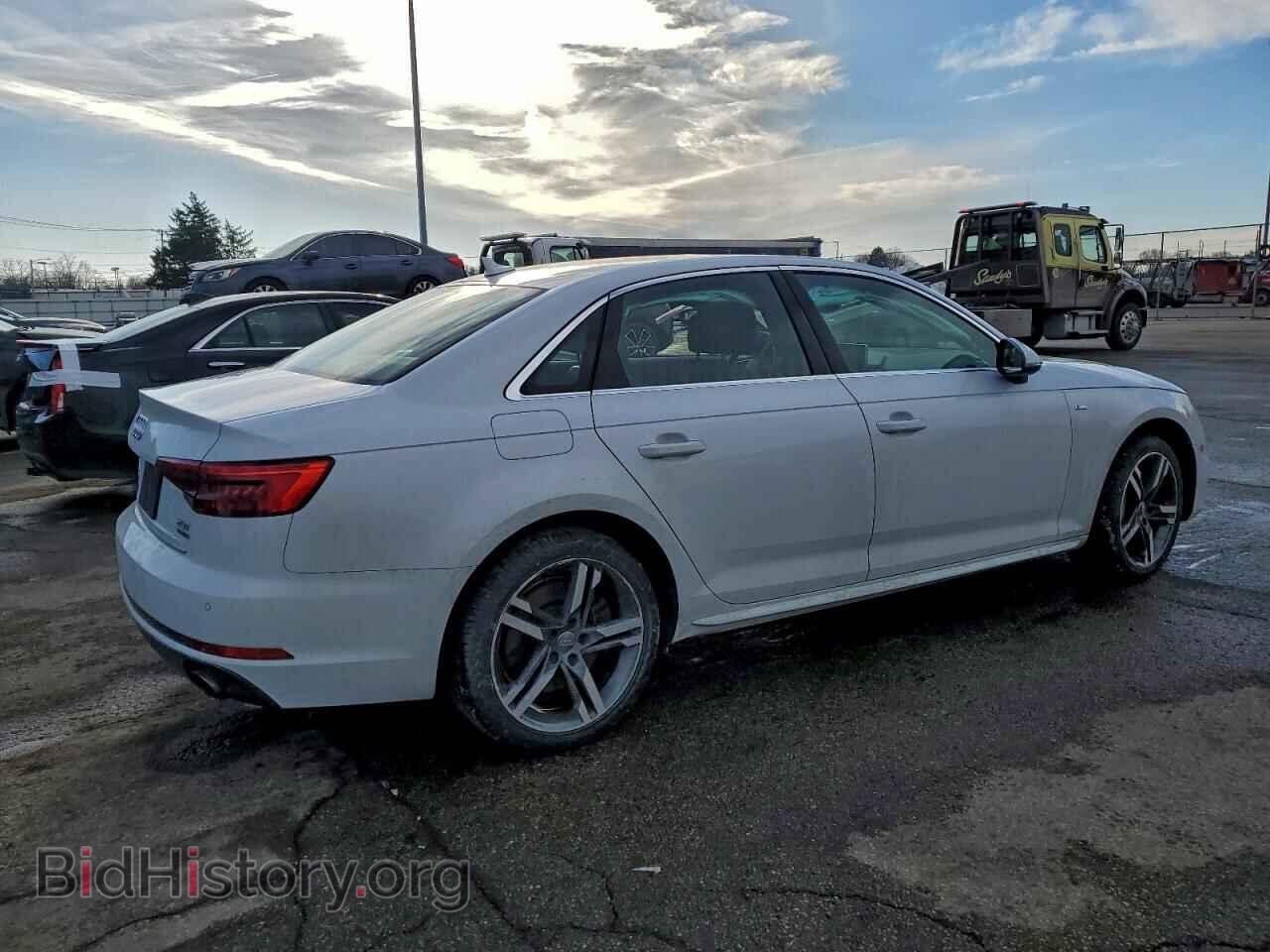 2017 AUDI A4 - VIN: WAUENAF4XHN020548 - Фото 3