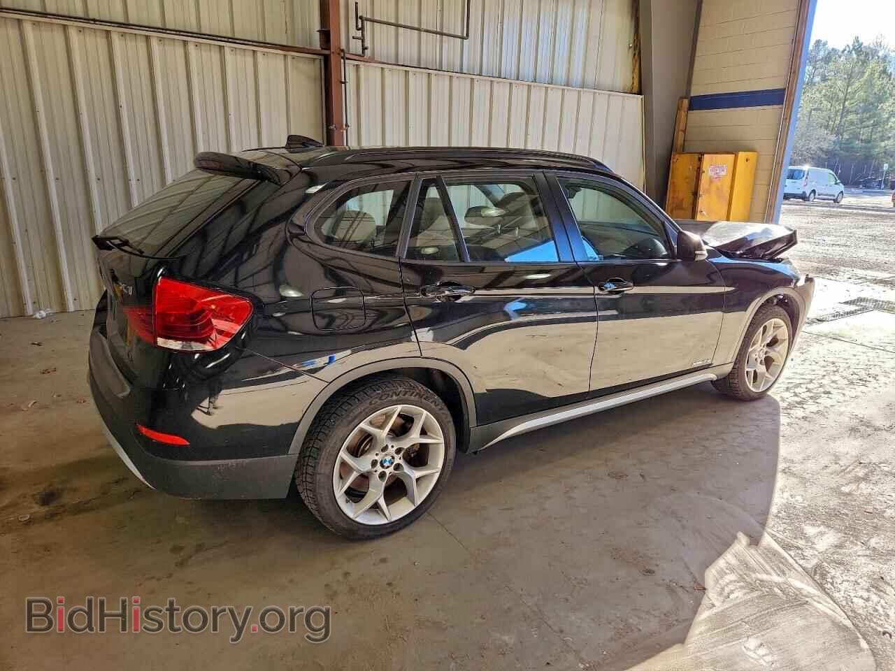 2013 BMW X1 - VIN: WBAVM5C57DVV89357 - Фото 3