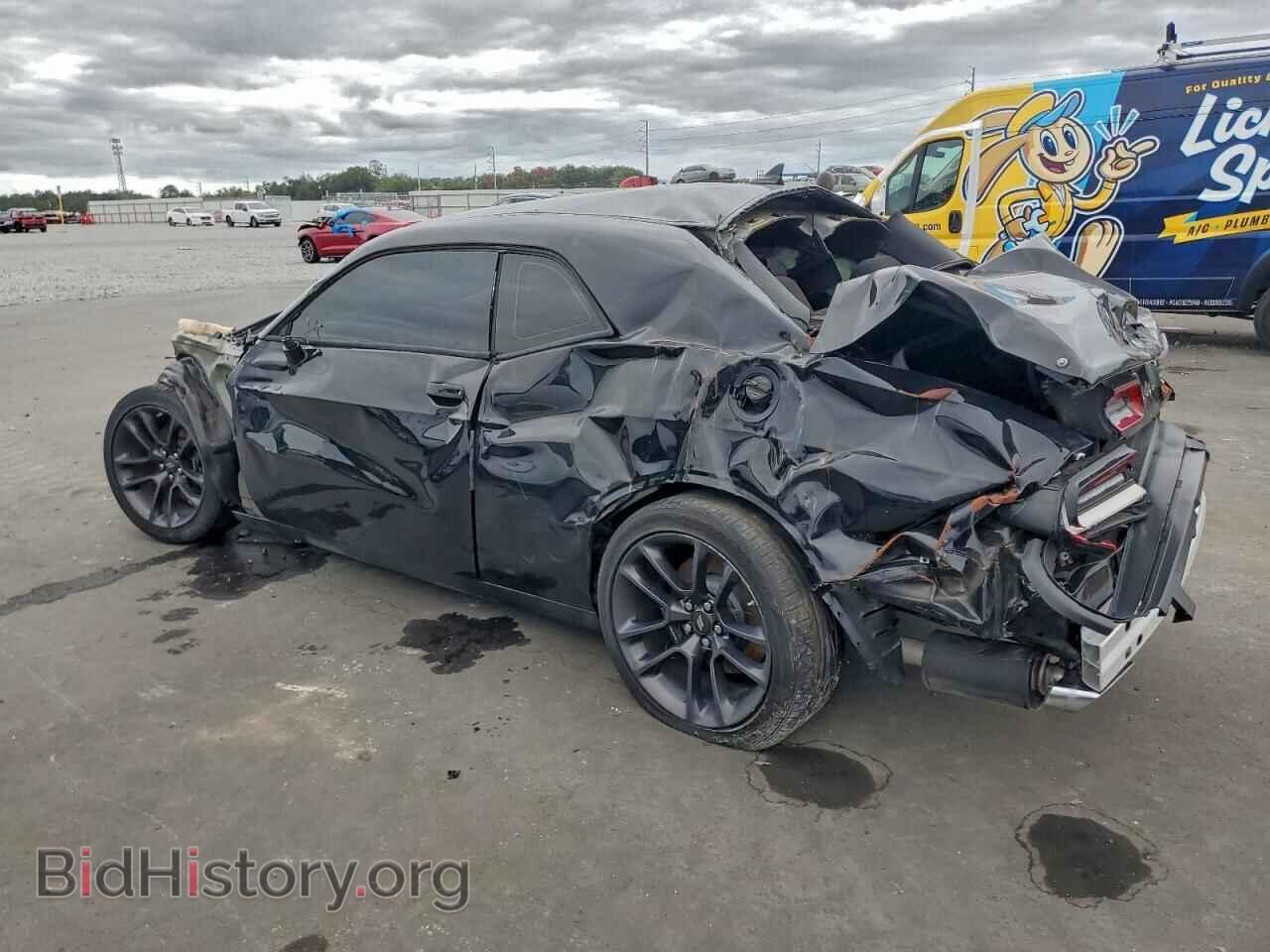 2021 DODGE CHALLENGER - VIN: 2C3CDZFJXMH646481 - Фото 2
