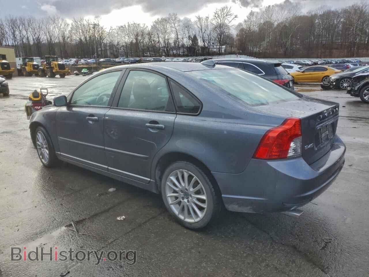 2011 VOLVO S40 - VIN: YV1672MS6B2535476 - Фото 2