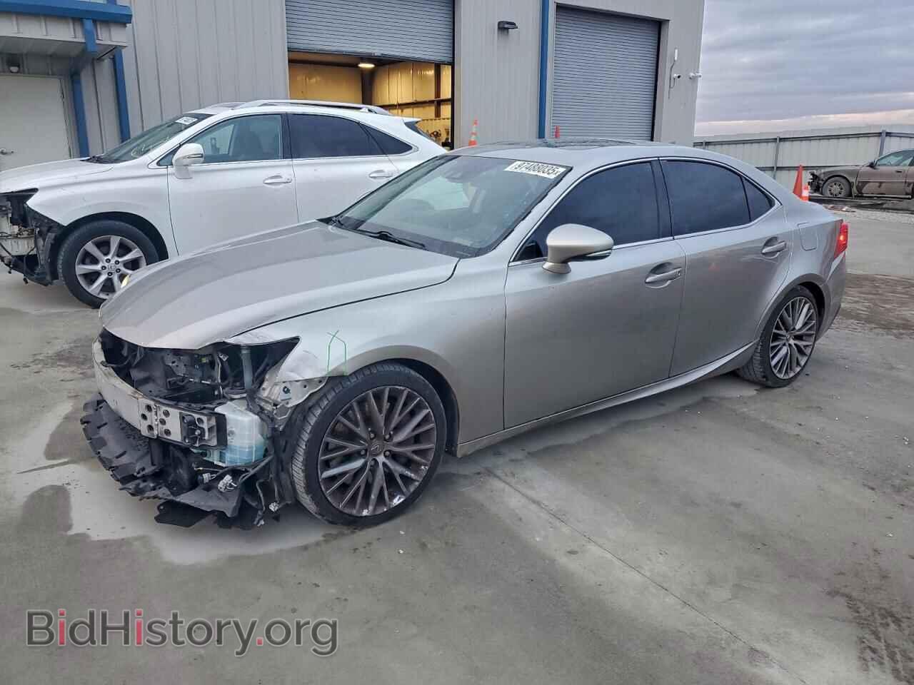 Photo JTHBA1D23H5047978 - LEXUS IS 2017