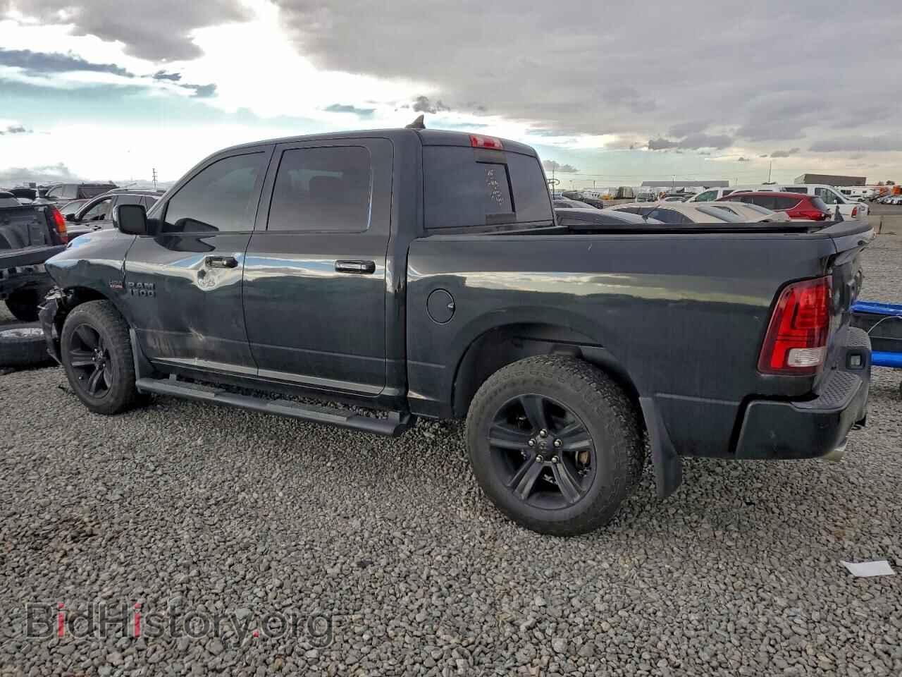 2018 RAM 1500 - VIN: 1C6RR7MTXJS213576 - Фото 2