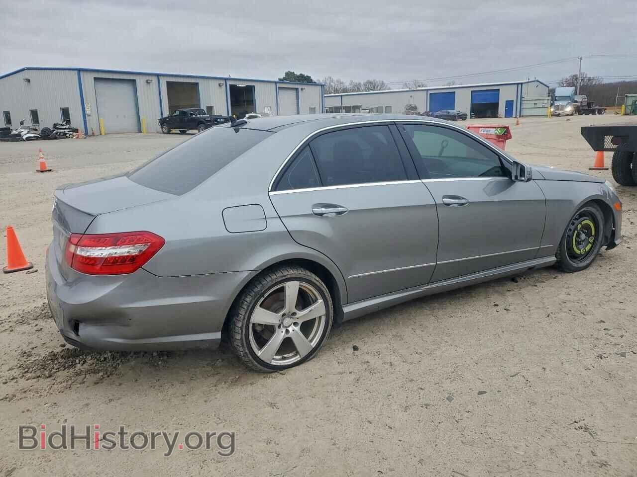 2011 MERCEDES-BENZ E-CLASS - VIN: WDDHF5GB7BA293663 - Фото 3
