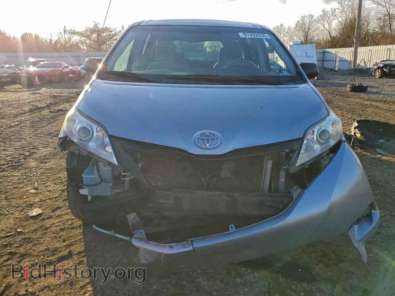 2011 TOYOTA All Models - VIN: 5TDZK3DC5BS092567 - Фото 5